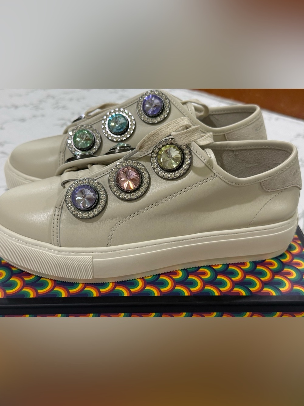 NIB Kurt Geiger Laney Octavia Bone Lace Up Sneakers with Pastel Gems RARE 9.5🤩 - Picture 10 of 11